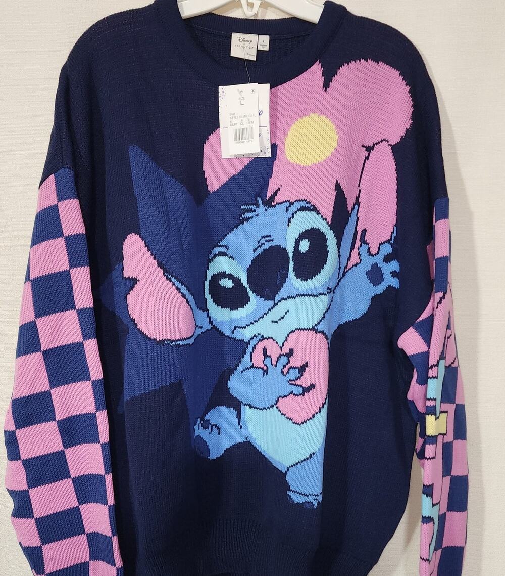 Stitch women's knitted sweatshirt size Large Disney skinny dip